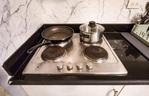 Bel-Air Apartment | Homey 2br Apt 5 in Makati City