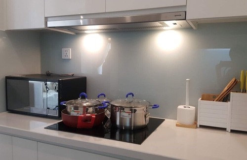 Tu Liem Apartment | Homey luxury 2BR apartment, Vinhome skylake 5 mins to Keangnam Hanoi Landmark