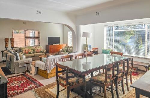 Old Place House | Honeybird Cottage - the House