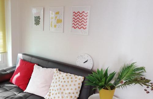 Sinchon-dong House | Hongdae Cheese Guesthouse