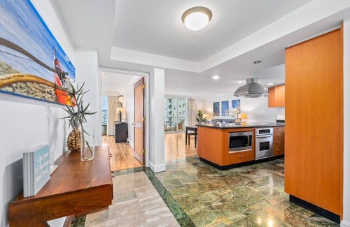 Waikiki Apartment | Honu Hale Waikiki: 2BDR Spacious Panoramic View