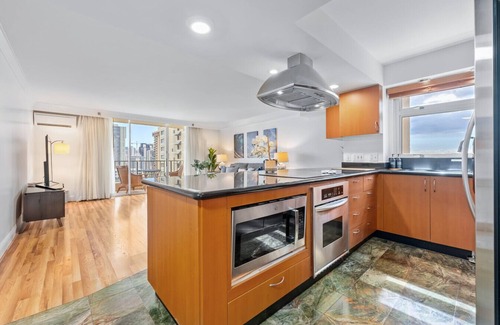 Waikiki Apartment | Honu Hale Waikiki: 2BDR Spacious Panoramic View