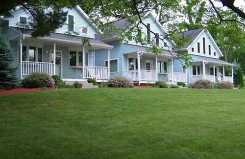 Poynette House | Hookers Resort Cabin Home 2