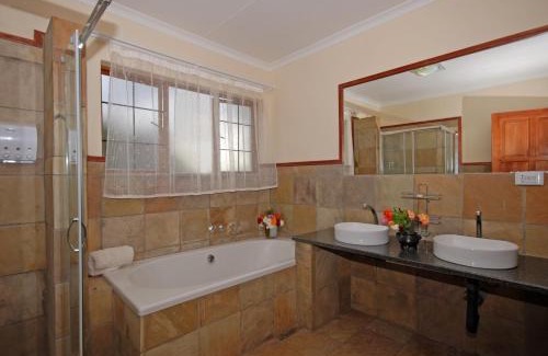 Greater Johannesburg Metropolitan Area House | Hoopoe Haven Guest House