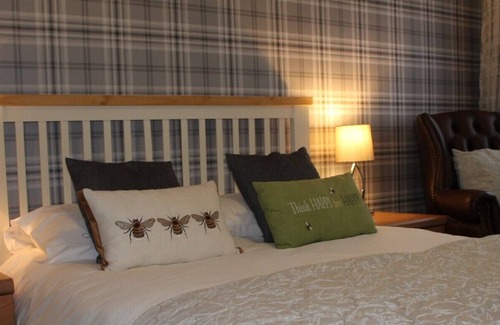 Cheltenham House | Hope Orchard En-Suite Rooms
