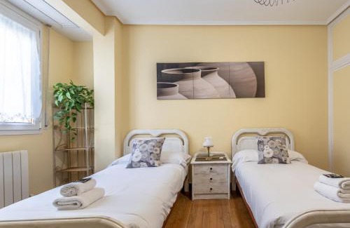 Deustuko San Pedro-Erribera Apartment | Horia apartment by People Rentals