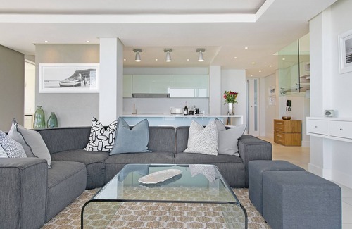 Bloubergstrand Apartment | Horizon Bay 1602 LUX Penthouse with amazing views by HMH