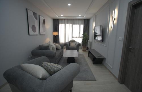 Algiers Apartment | Horizon Suites