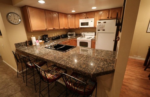 Sierra Holiday Apartment | Horizons 4 #163 condo