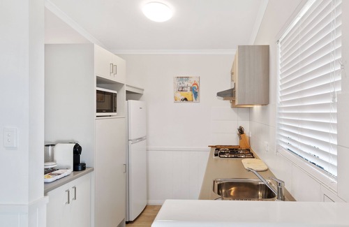 Horrocks Cabin | Horrocks Beach Caravan Park