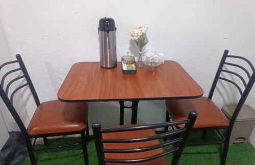 Callao House | Hospedaje - A y C Taxi- Airport - Accommodation - ROOM ON THE 1ST FLOOR