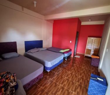 Encarnacion House | Hospedaje Francis