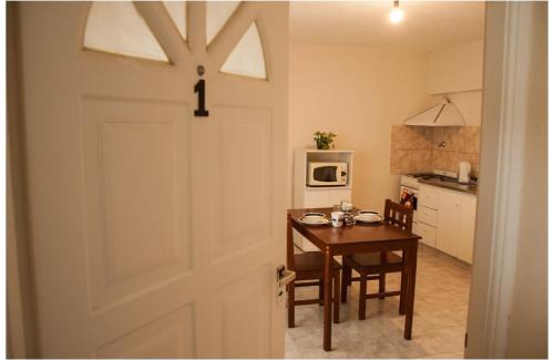 Comodoro Rivadavia House | Hospedaje Los Macaes 2