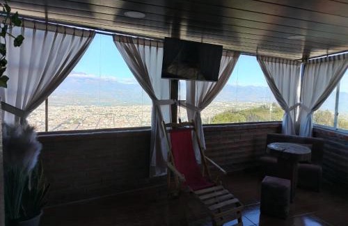 Ibarra House | Hospedaje Mágico Arcángel