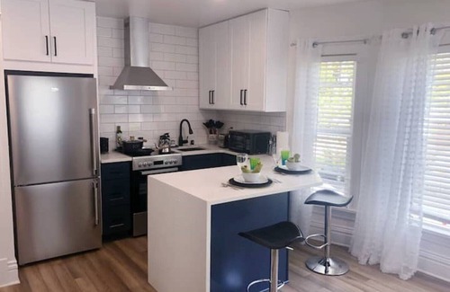 Cliff - Cannon Apartment | Hospital-Awesome Winter Monthly/Weekly Discounts!
