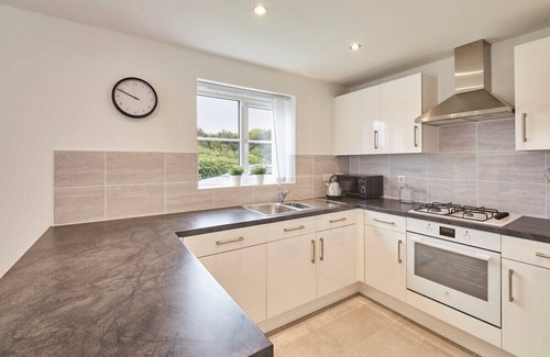 Scarborough House | Host & Stay | Cayton Bay Cottage
