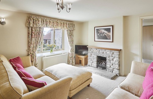 Scawton House | Host & Stay | Granary Cottage