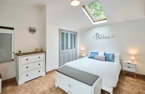 Happisburgh House | Host & Stay - Kestrel Cottage