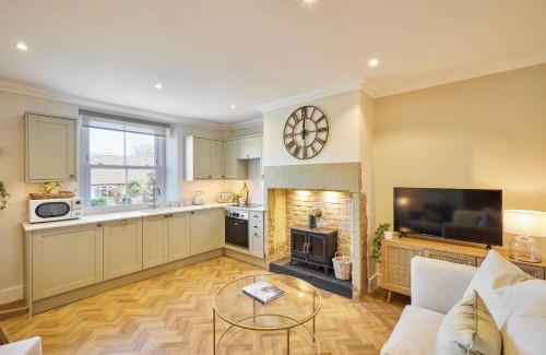 Birstall House | Host & Stay - Oakwell Cottage