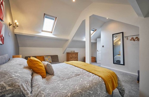 Seaton Delaval House | Host & Stay | Skyview