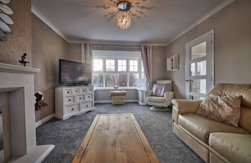 Seaton Carew House | Host & Stay | Stonehaven