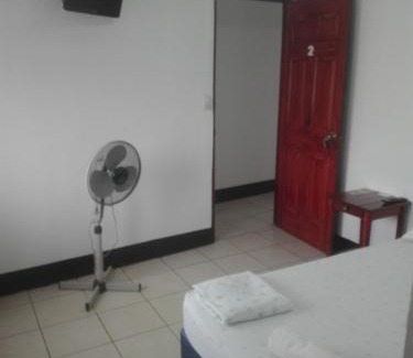 San Carlos House | Hostal Don Frank