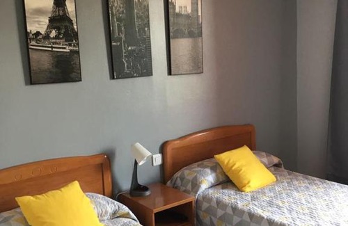 Somo House | Hostal La Concha Somo