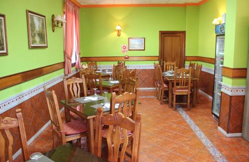 Carcabuey House | Hostal la zamora