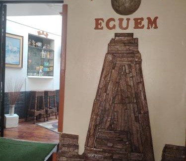 Quito Historic Center House | Hostal Latitud Ecuem