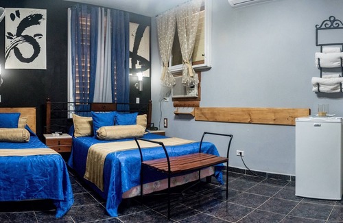 El Vedado House | Hostal Peregrino Vedado