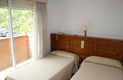 Barrio de Jesus House | Hostal Puente de Piedra