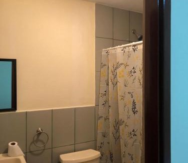 Leon House | Hostal Sin Fronteras.