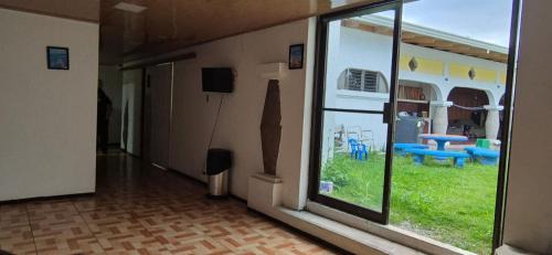 San Vicente Bed & Breakfast | Hostal Zurgab