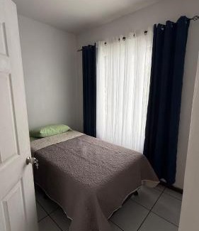 La Guaria House | Hostalito F&F