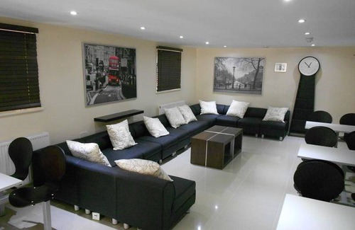 Brondesbury Hostel | Hostel ∙ 8 guests