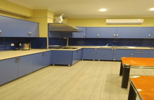 Yasamal Hostel | Hostel with Great View Into the City