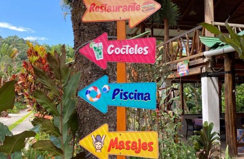 Mindo Hotel | Hostería Arasari