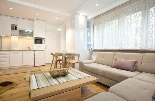 Skadarlija Apartment | HostGost Selected Suites - Skadarlija Square