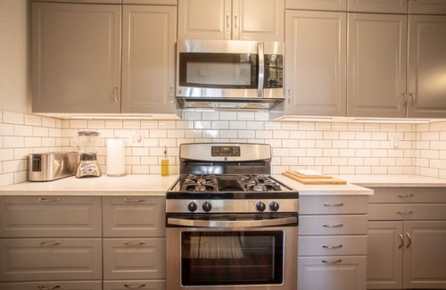 South Side Flats House | HostWise Stays - Southside Gem – Patio, Smart TVs, Walk Everywhere