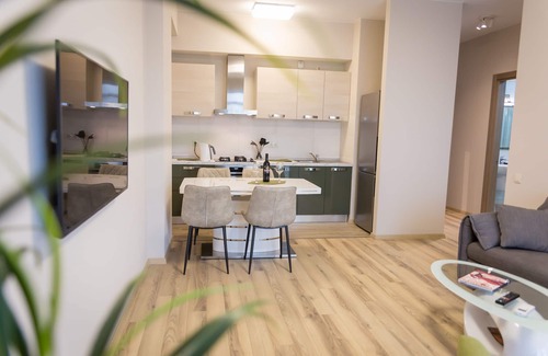 Saburtalo Apartment | > Hot spring Tbilisi >