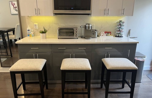 Point Breeze House | Hot Tub All Seasons