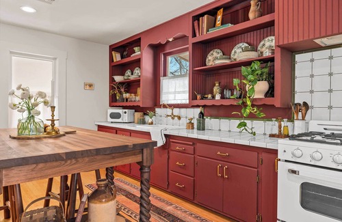 Fredericksburg House | Hot tub, Cowboy Pool, Fire Pit, Close to Main St!