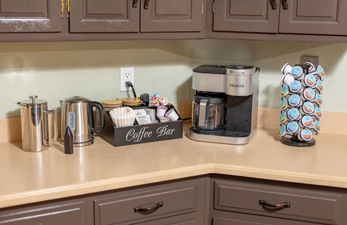 Rockford House | Hot Tub~Gameroom~Theater~Gym~Lake Views