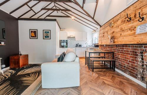 New Forest District House | Hot Tub hideaway! New Forest