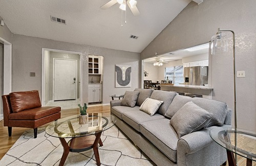 North Richland Hills House | Hot Tub, Pool, Game room w/arcades, Outdoor living, BBQ, firepit