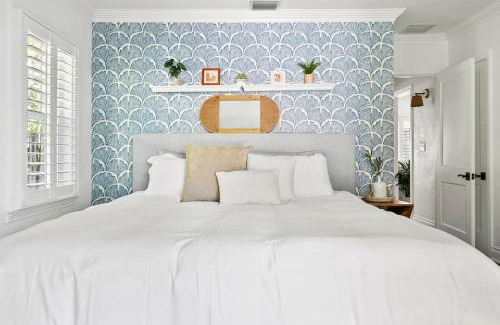 Old Northwood Historic District House | Hot Tub Pool Oasis, Near Dt & Beach Scene