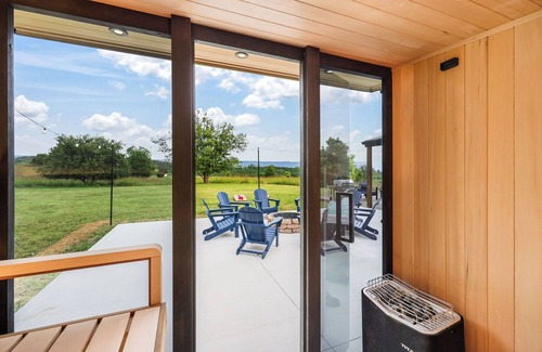 Toms Brook Other | hot tub, sauna, firepit, gym, EVcharger, game room, theatre,baby accommodations
