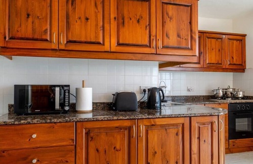 San Lawrenz Apartment | Hot Tub & Sea Views @ 3BR Apt w/Incredible Terrace