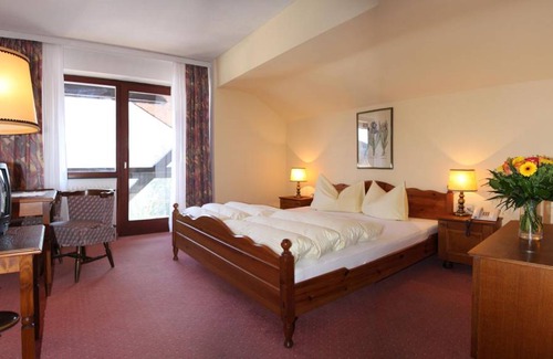 Sankt Anton am Arlberg Hotel | Hotel ∙ 2 guests
