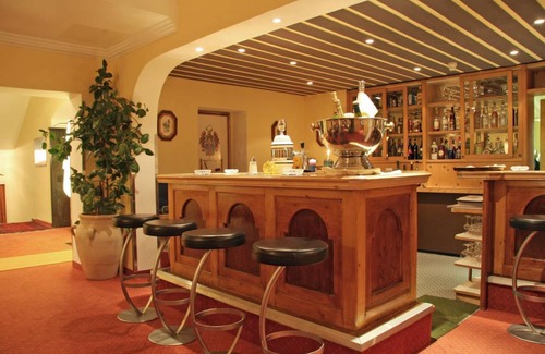 Sankt Anton am Arlberg Hotel | Hotel ∙ 2 guests